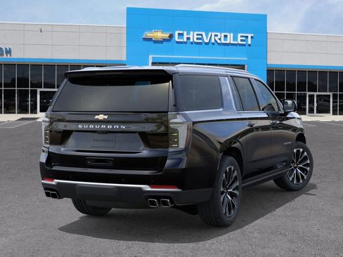 New 2026 Chevrolet Suburban High Country image 4