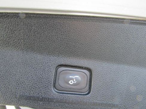 Used 2018 Ford Explorer Limited w/ Equipment Group 301A image 13