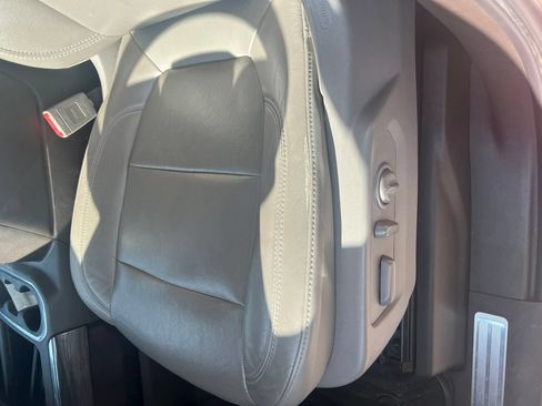 Used 2020 Chevrolet Silverado 2500 LTZ w/ LTZ Texas Edition AWD/4WD image 10