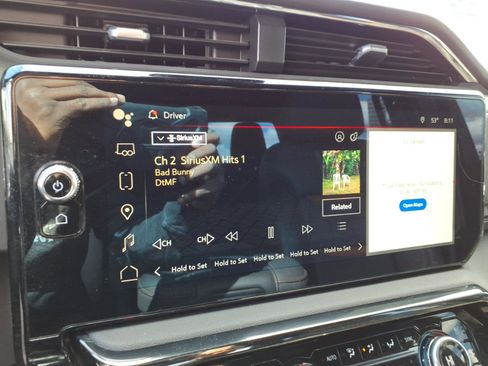 Used 2023 GMC Sierra 1500 AT4 w/ Technology Package image 14