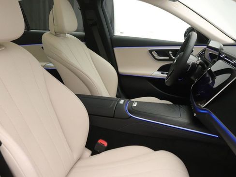 New 2026 Mercedes-Benz E 350 Sedan image 9