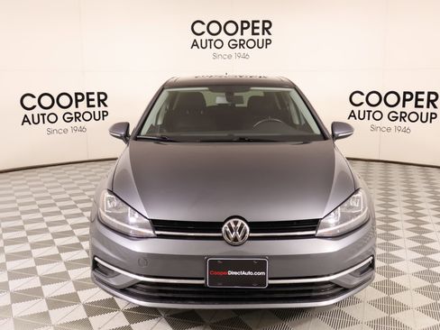 Used 2020 Volkswagen Golf 4-Door FWD image 9
