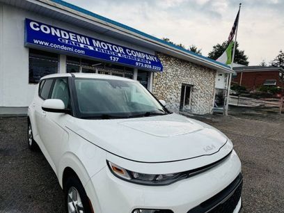 Used 2022 Kia Soul LX w/ Technology Package