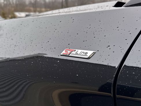 New 2026 Ford Explorer ST-Line image 25