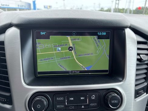 Used 2017 GMC Yukon SLT image 24