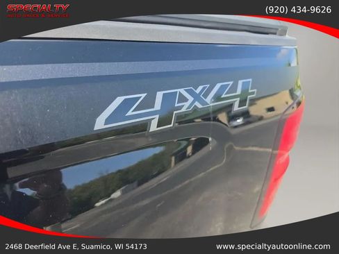 Used 2018 Chevrolet Silverado 1500 Custom w/ Custom Convenience Package AWD/4WD image 39