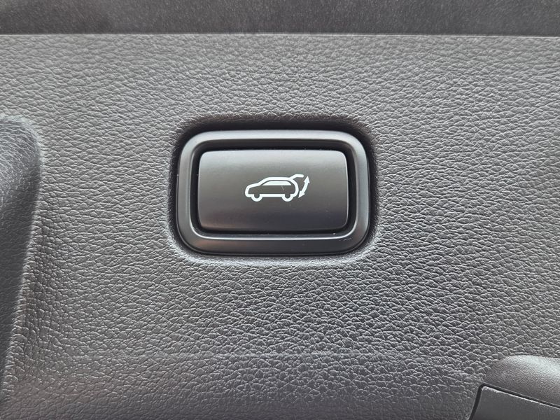 Used 2026 Kia Sportage X-Line w/ X-Line Technology Package AWD/4WD image 12