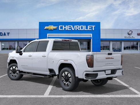 New 2026 GMC Sierra 2500 Denali w/ Denali Reserve Package image 3