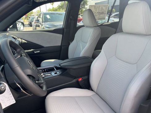 New 2026 Lexus TX 350 AWD image 10