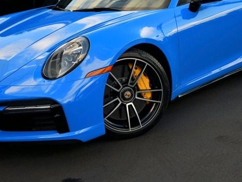Used 2022 Porsche 911 Turbo S image 32