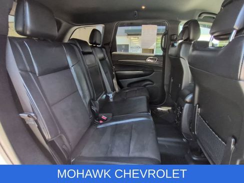 Used 2019 Jeep Grand Cherokee Altitude AWD/4WD image 28