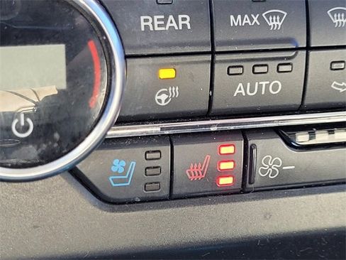 Certified 2018 Ford Expedition Limited w/ Equipment Group 301A image 25