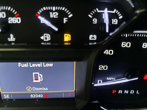 Used 2020 GMC Sierra 1500 Elevation RWD image 39