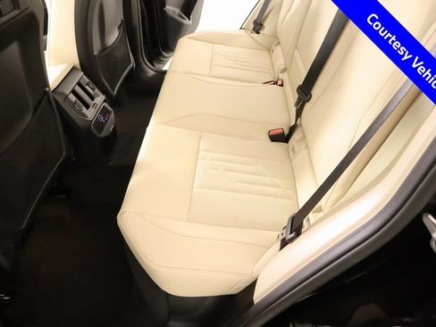 New 2025 BMW X3 xDrive30i w/ Premium Package AWD/4WD image 14