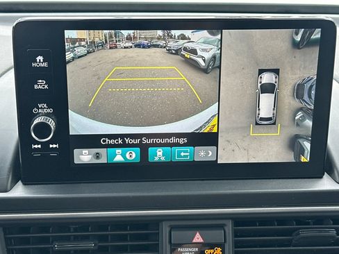 Used 2025 Honda Pilot Black Edition image 22