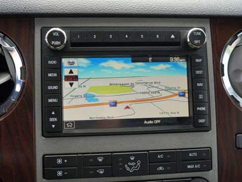 Used 2012 Ford F350 Lariat w/ Lariat Ultimate Pkg AWD/4WD image 30