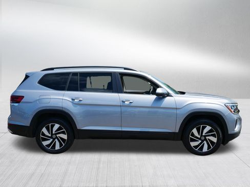 Certified 2026 Volkswagen Atlas SE AWD/4WD image 8