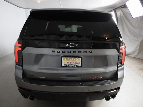 New 2026 Chevrolet Suburban RST w/ RST Capability Package image 4