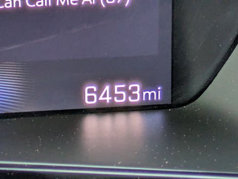 Used 2024 Chevrolet Colorado LT w/ LT Convenience Package III image 20