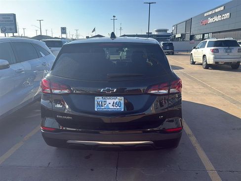 Used 2023 Chevrolet Equinox LT image 10