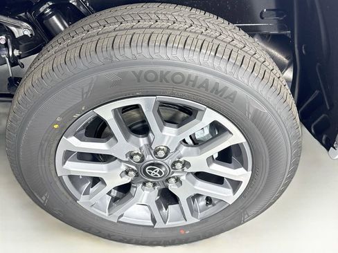 New 2026 Toyota Tundra 1794 Edition AWD/4WD image 32