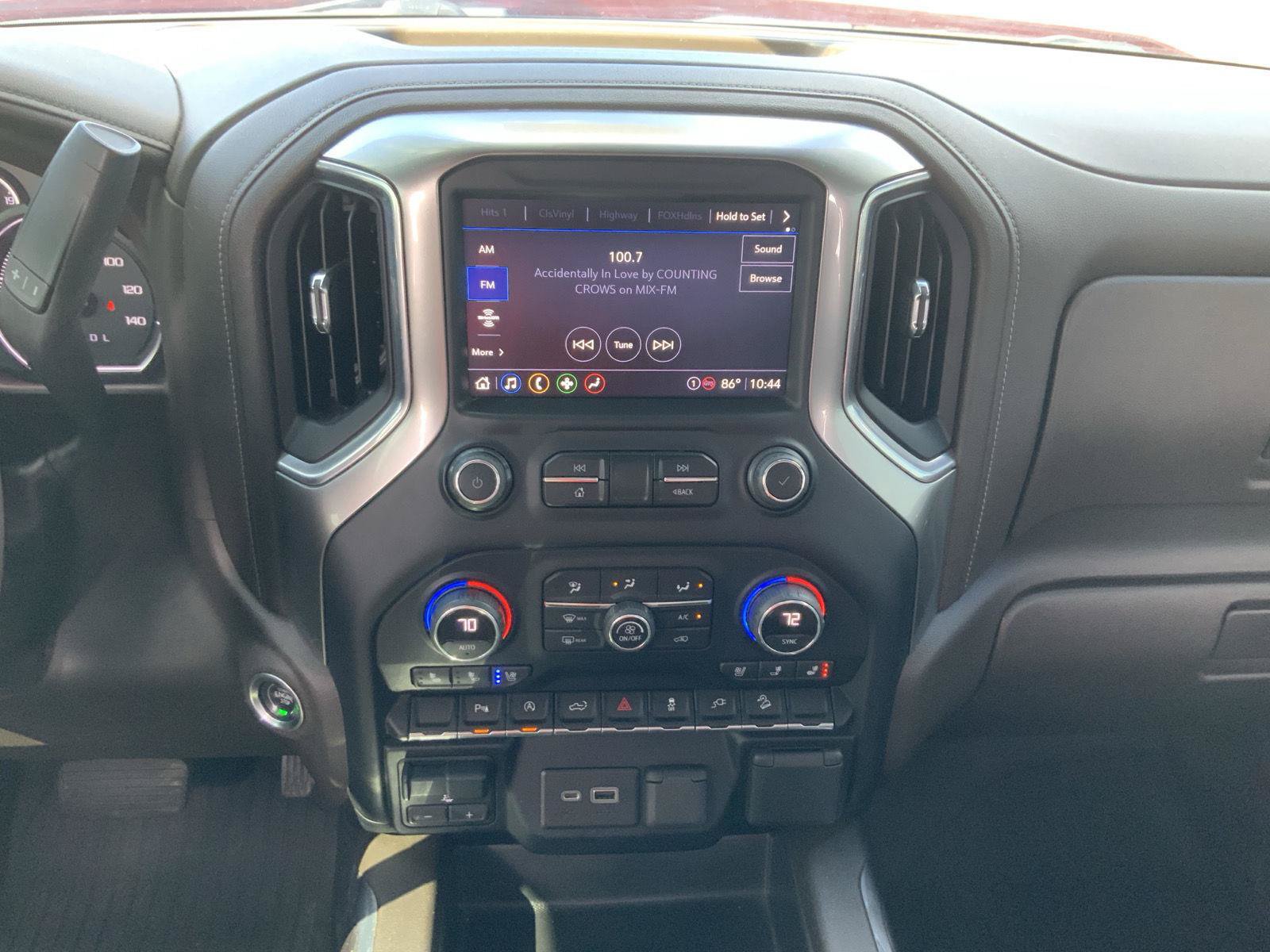 Used 2022 Chevrolet Silverado 1500 LTZ AWD/4WD image 29