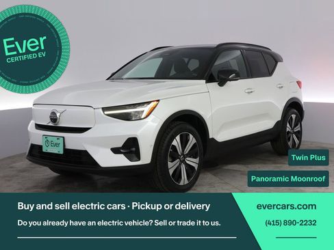 Used 2023 Volvo XC40 Recharge Plus AWD/4WD image 1