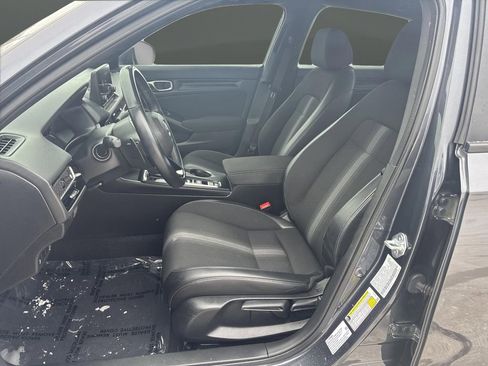 Used 2022 Honda Civic Sport image 3