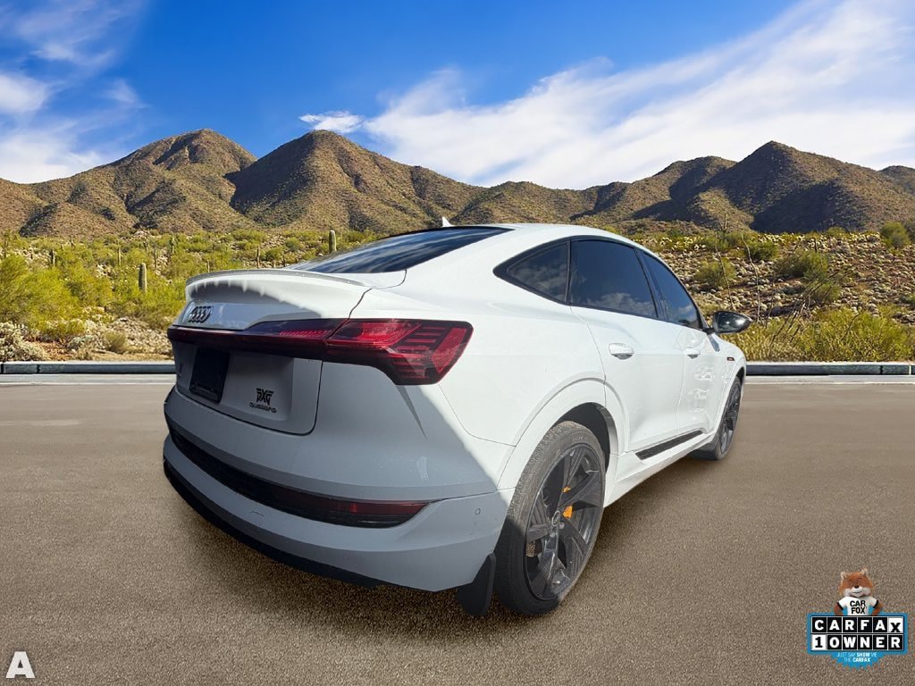 Used 2022 Audi e-tron Prestige AWD/4WD image 4