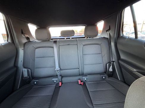 Used 2025 Chevrolet Equinox LT image 37