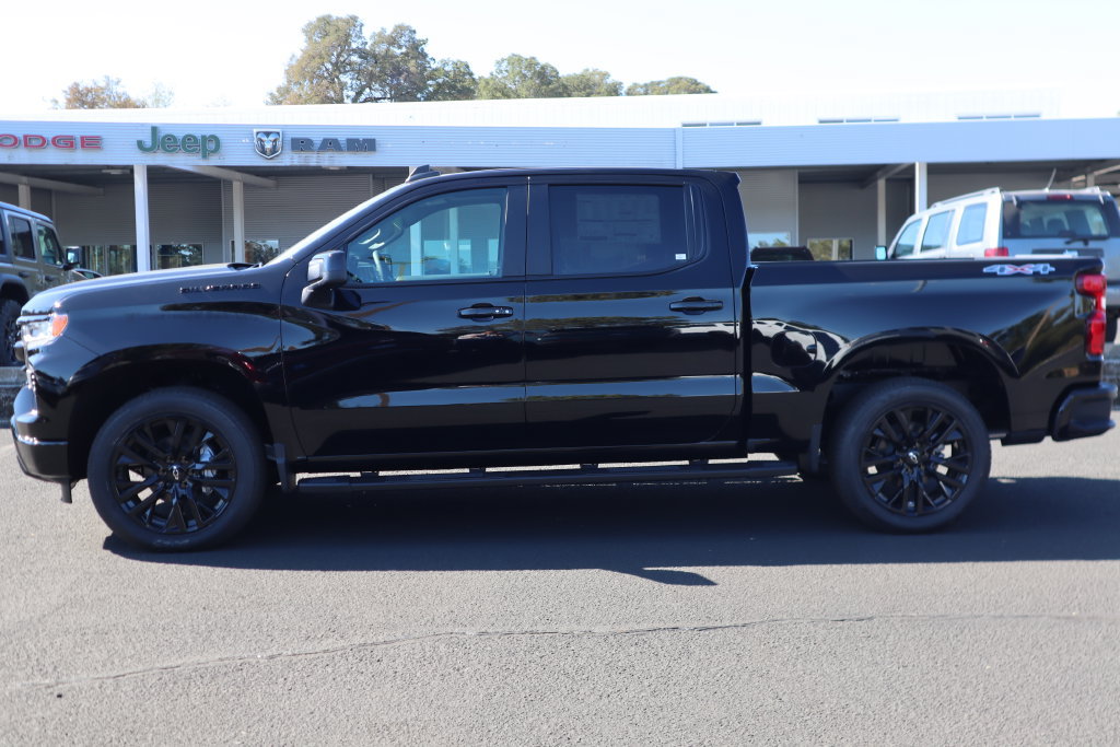 New 2026 Chevrolet Silverado 1500 RST w/ Convenience Package II AWD/4WD image 9