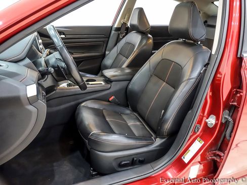 Used 2019 Nissan Altima 2.5 SR w/ SR Premium Package image 13