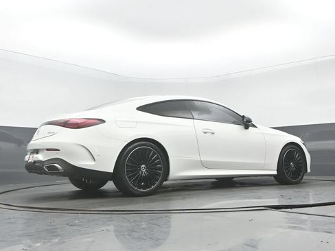 Used 2024 Mercedes-Benz CLE 450 4MATIC Coupe image 31