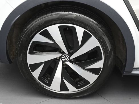 Used 2021 Volkswagen ID.4 1st Edition RWD image 33