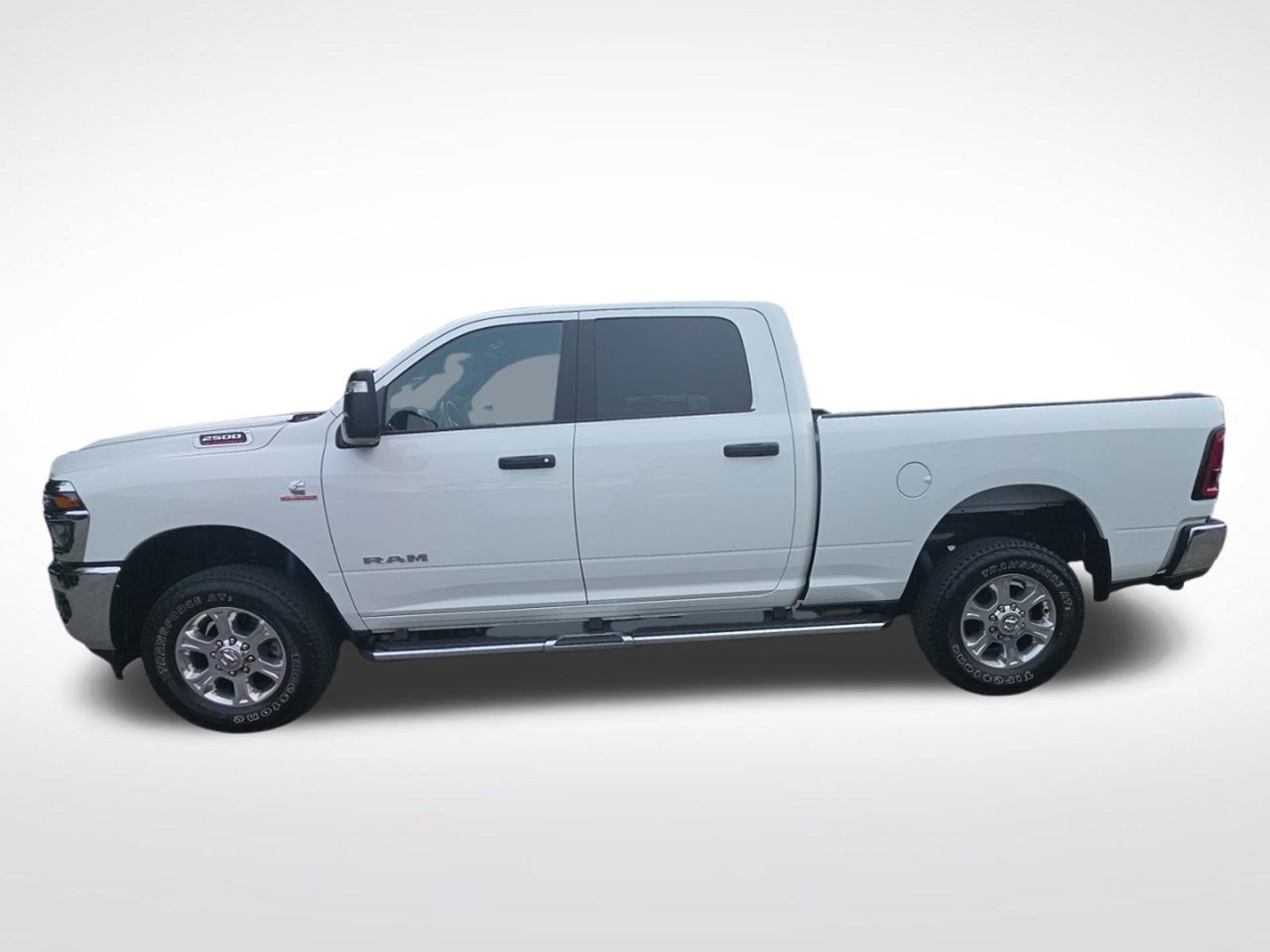 Used 2025 RAM 2500 Big Horn AWD/4WD image 3