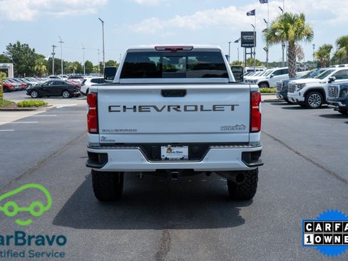 Used 2026 Chevrolet Silverado 2500 High Country w/ Technology Package AWD/4WD image 4