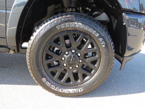 New 2026 RAM 2500 Limited AWD/4WD image 11