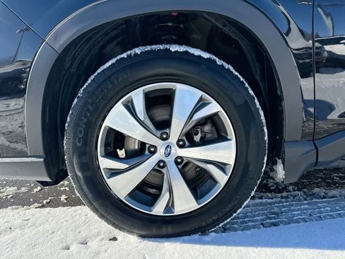 Certified 2022 Subaru Ascent Premium w/ Convenience Package image 19