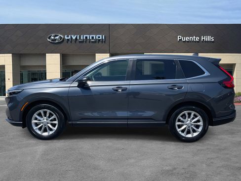 Used 2024 Honda CR-V EX image 3