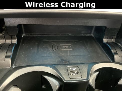 Used 2024 BMW 430i Convertible image 36