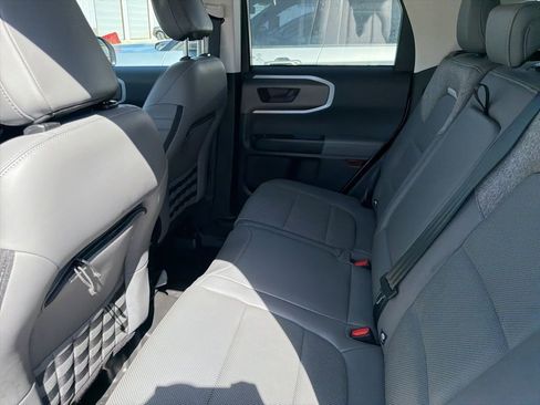 Used 2025 Ford Bronco Sport Badlands image 36