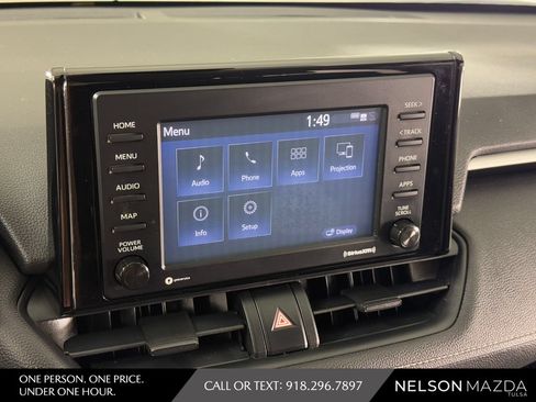 Used 2020 Toyota RAV4 XLE FWD image 32