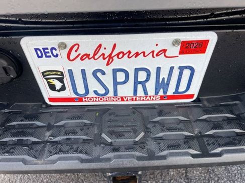 Used 2019 Toyota Tacoma TRD Off-Road image 18