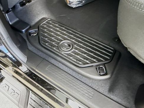 New 2026 RAM 1500 Big Horn AWD/4WD image 32