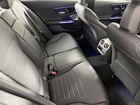 New 2026 Mercedes-Benz C 300 4MATIC Sedan image 25
