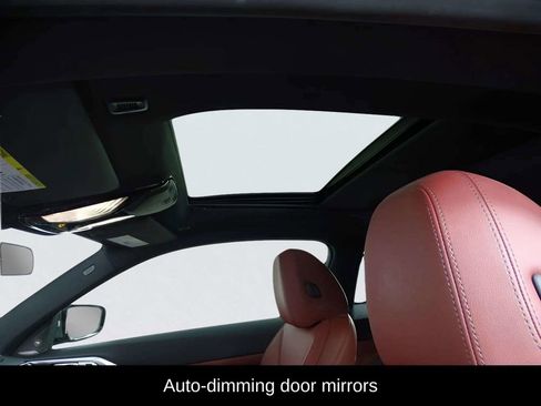 Used 2023 BMW 430i Coupe w/ Premium Package image 18