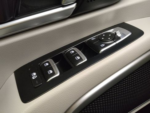 Used 2021 Kia Telluride S AWD/4WD image 27