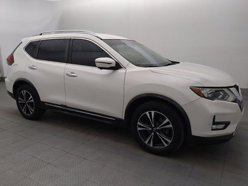 Used 2018 Nissan Rogue SL FWD image 11