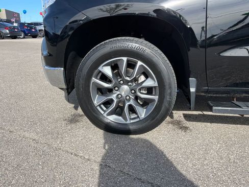 Used 2023 Chevrolet Silverado 1500 LT w/ Convenience Package II AWD/4WD image 42