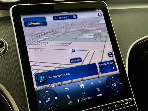 Used 2025 Mercedes-Benz C 300 Sedan image 14